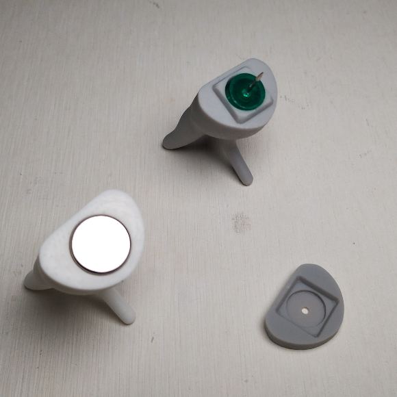 ネコケツフック