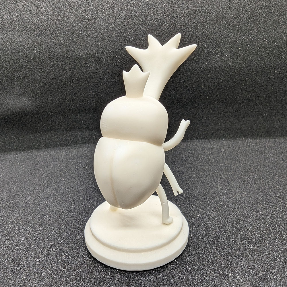 カブトムシマン 【学名:Homo dichotomus】