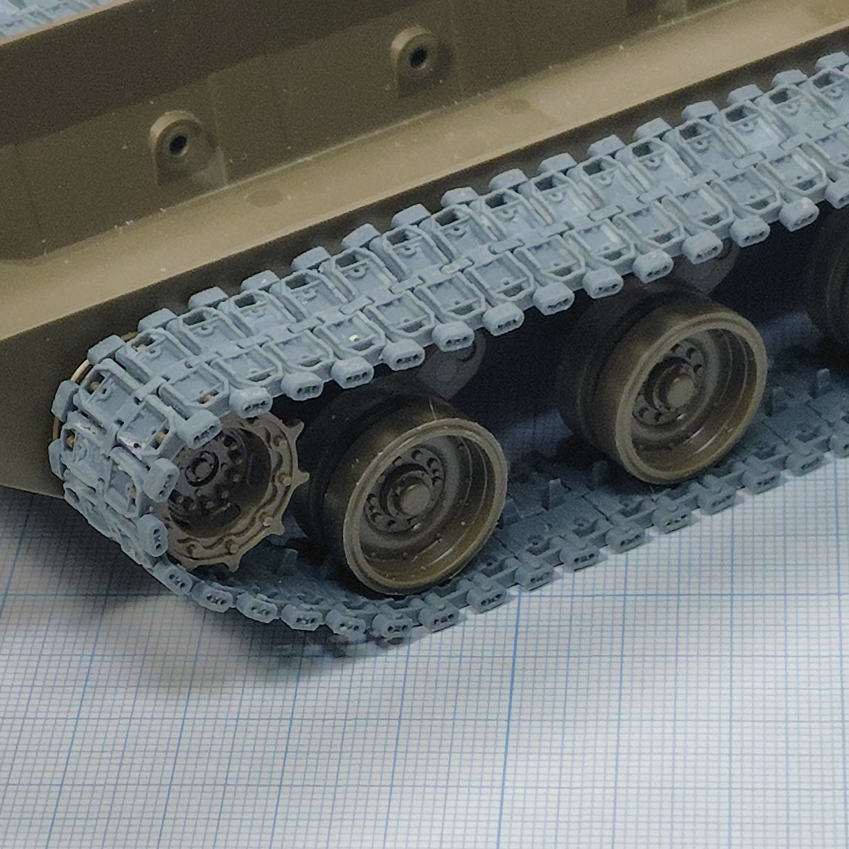 1/35 陸上自衛隊１０式戦車用可動式履帯