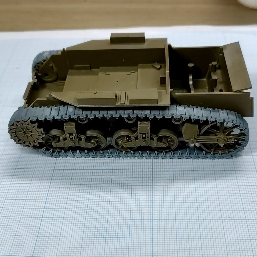 1/35 M3、M5 軽戦車用連結可動式履帯